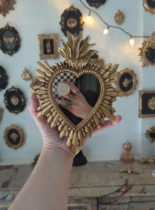 Miroir Cœur Sacré doré – style baroque et spirituel