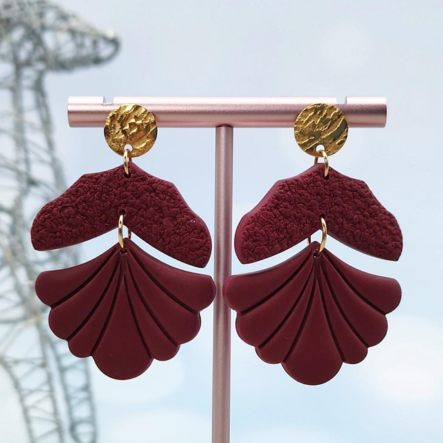 Boucles d&#039;oreilles Feuille &quot;Lobéa&quot; Bordeaux Doré