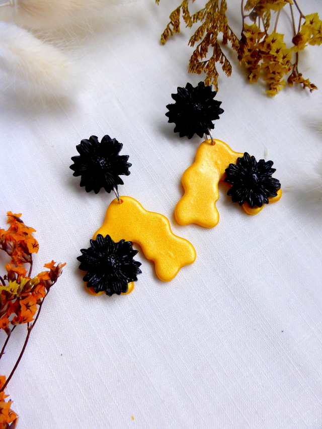 Boucles d'oreilles V ondulé - Lumière andalouse