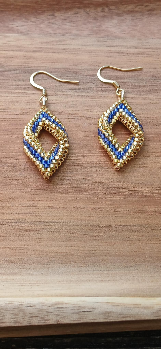 Boucles petite feuilles 