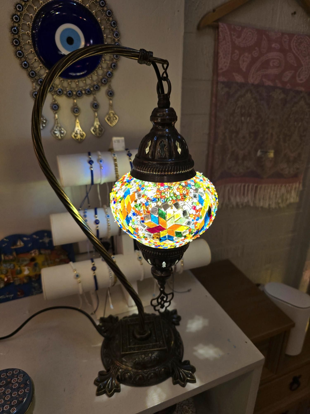 Medium Mosaic Swanneck Table Lamp