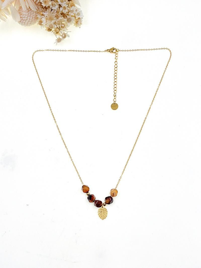 Collier marron