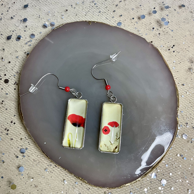 Handmade cabochon earrings. Beautiful poppy design.
