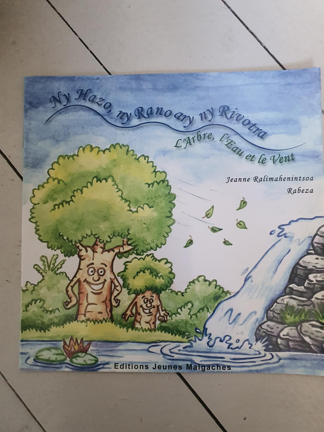 Ny hazo, ny rano ny rivotra 