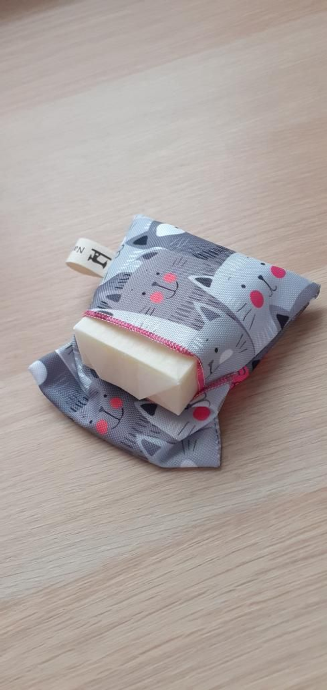 Pochette imperméable à Savon Fleurs