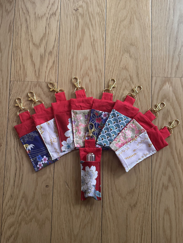 Porte clé rouge à lèvres 