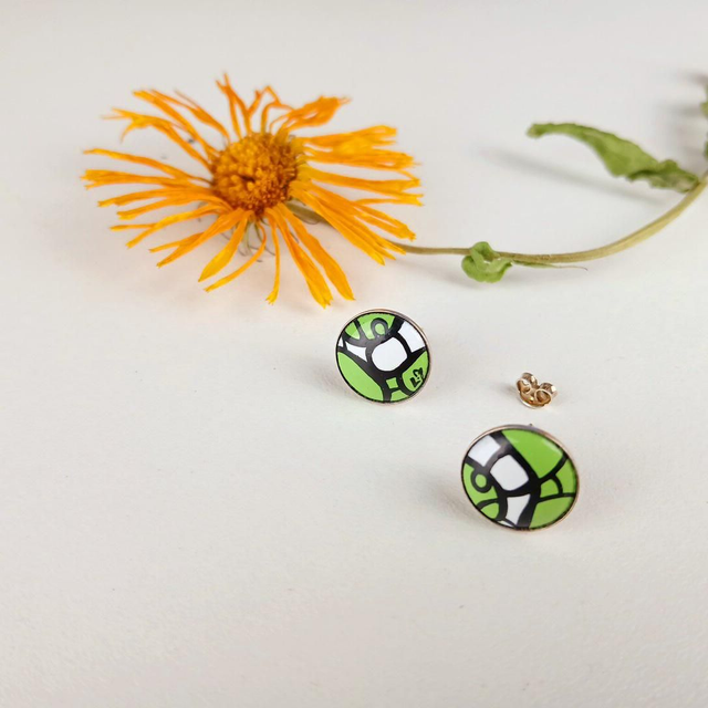 Pop Art- Puces d'oreilles en émail 