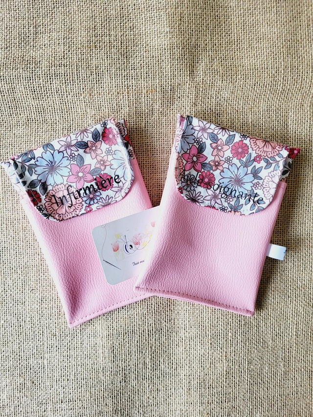 Pochette aimantée infirmière 