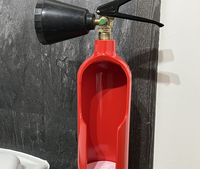 Extincteur papier toilette 