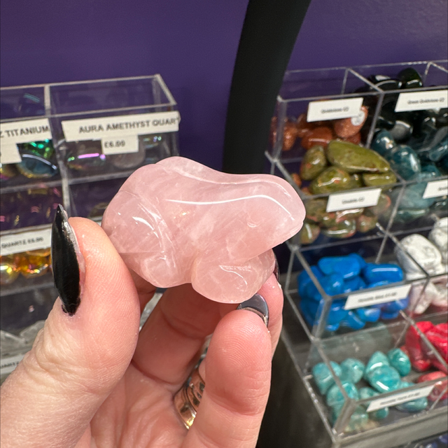 Rose Quartz Frog