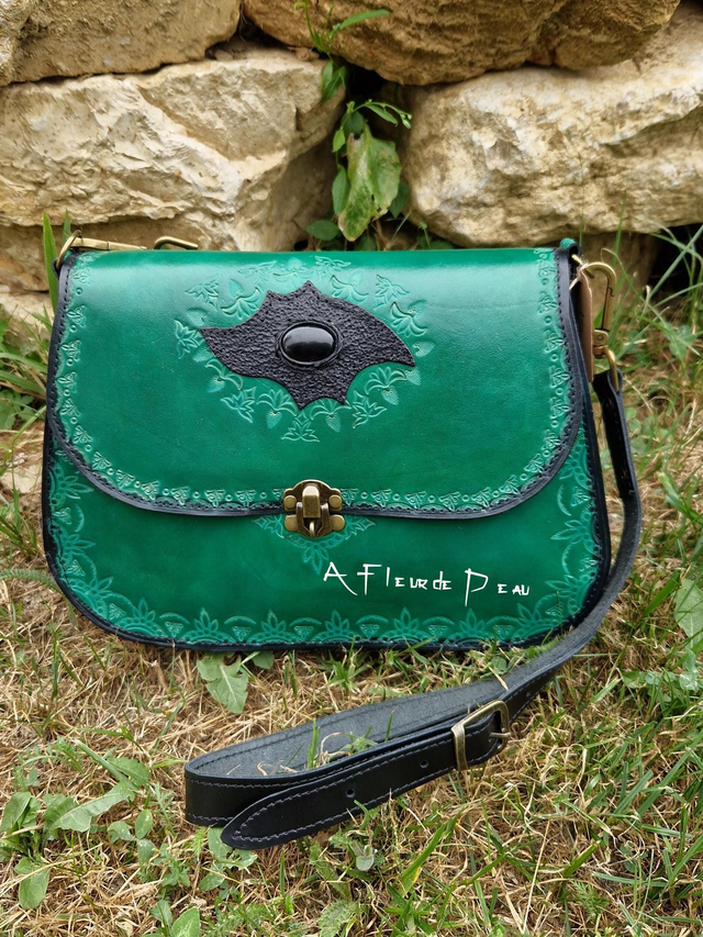 Sac en cuir avec pierre Onyx