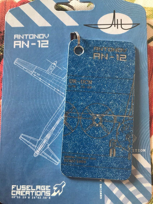 Ukrainian Cargo Antonov AN-12 (UR-UCN) blue, Keyring/ Aviationtag/ Fuselage