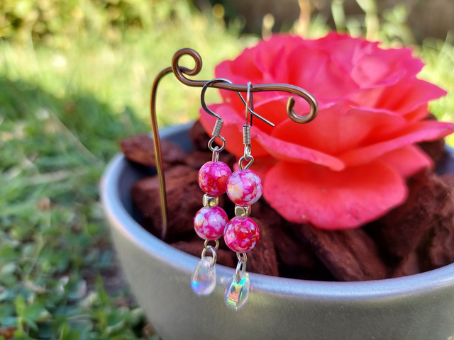 Boucle d'oreille pendante Pierre &amp; Perle