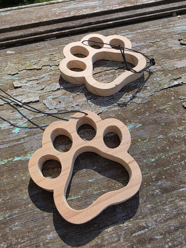 Pendentif voiture pattes animaux 