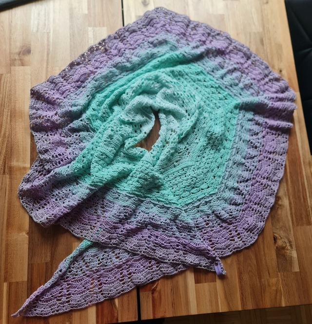 Wunderschönes XXL Schultertuch