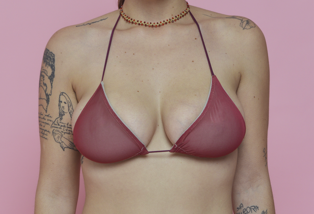 Triangolo scorrevole in mesh bordeaux
