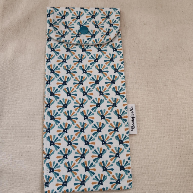 Pochette brosse à dent éventail 