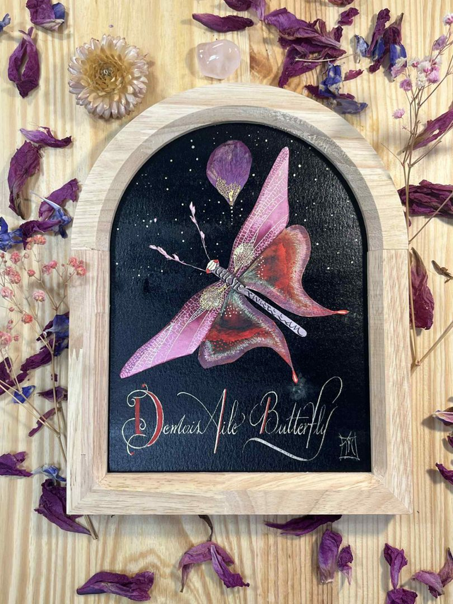 DemoisAILE Butterfly Hellébore