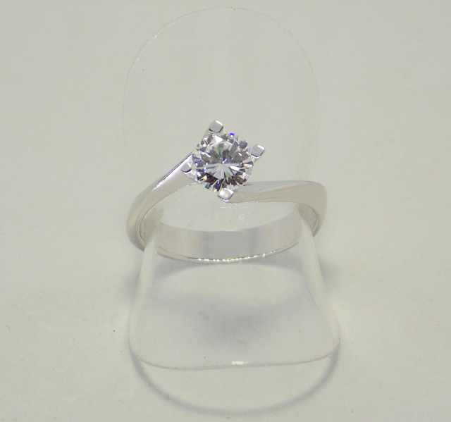 G.A. DIAMOND VALENZA solitario modello Valentino ct. 0,75 certificazione IGI