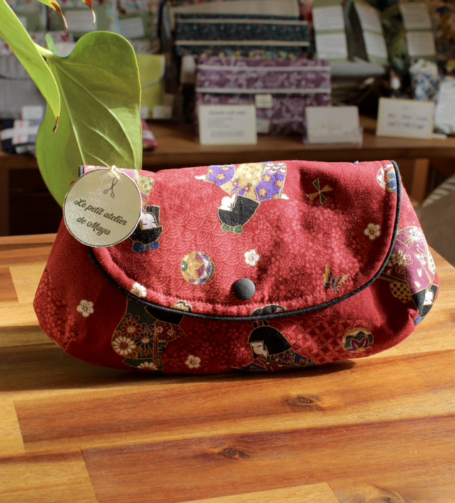 Pochette à rabat rouge en coton japonais / Le petit atelier de Maya 