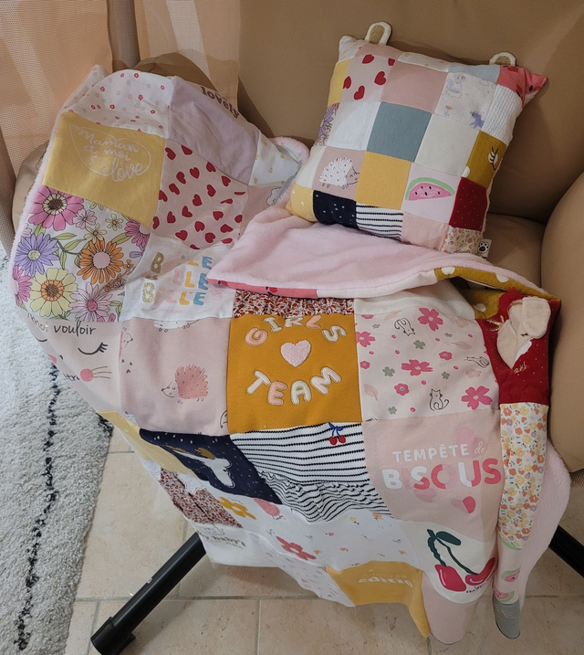 Lot couverture ou housse + coussin personnalisés