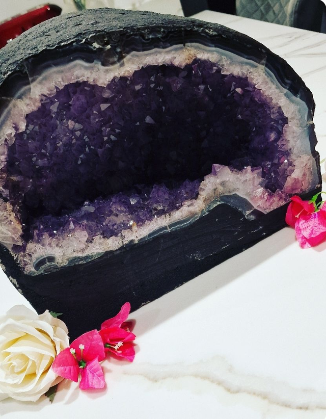 Amethyst Geode (Oval)