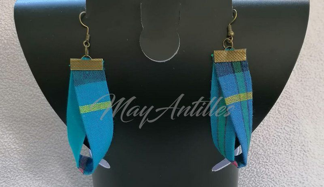 Boucles d'oreilles "gouttes" tissus madras/wax