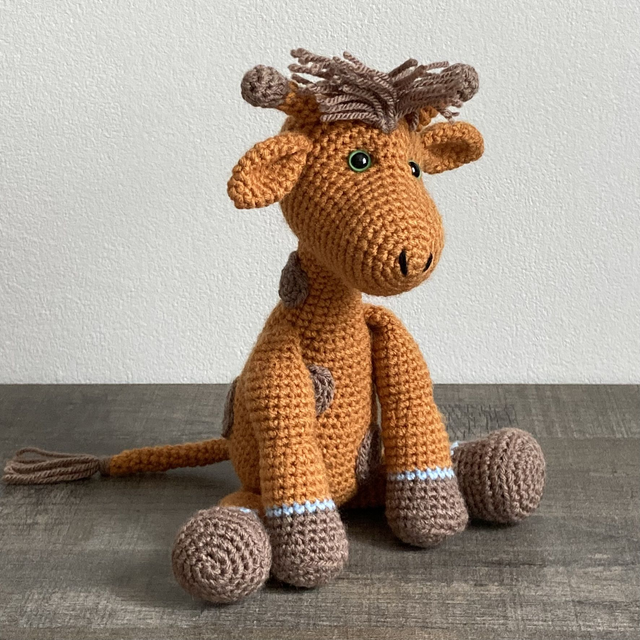 Peluche girafe au crochet