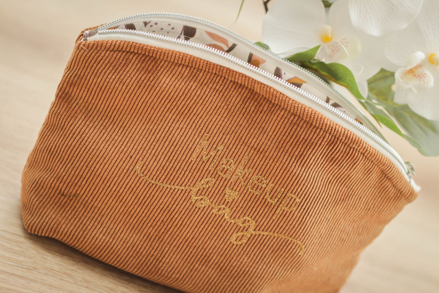 Trousse floquée "MAKE-UP BAG"