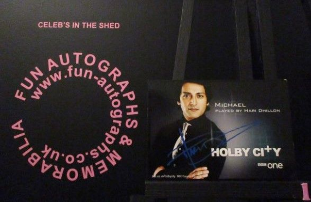 Hari Dhillon (Michael) Authentic Autographed Holby City 6x4 Cast Card (1)