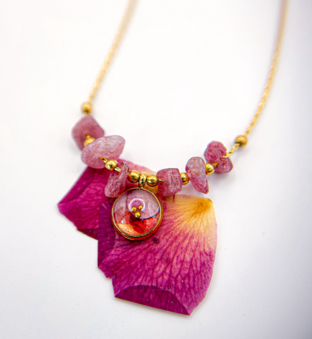 Collier - Pétale de rose