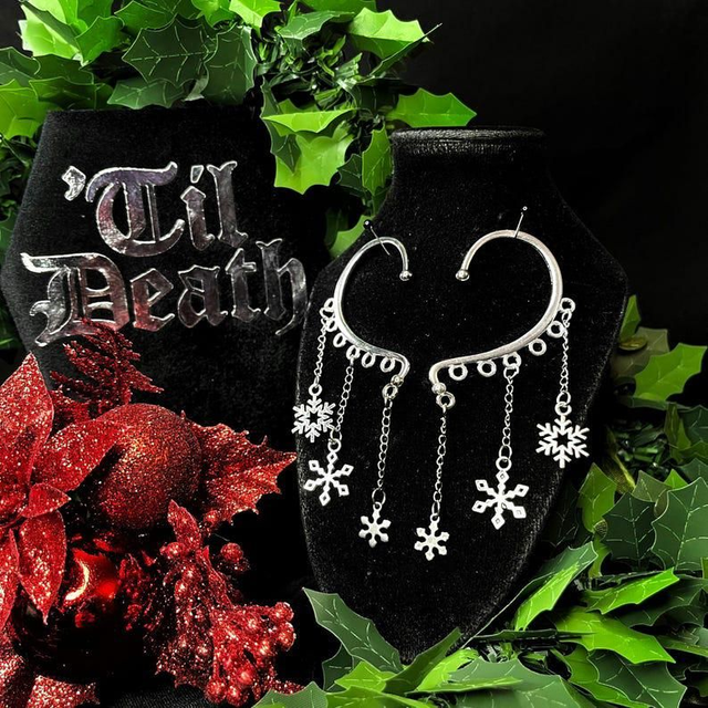 Snowfall ear cuffs