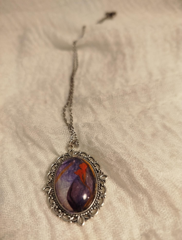 Collier pétale de crocus