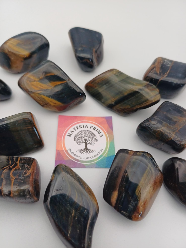 Œil de faucon (Pierre roulée)