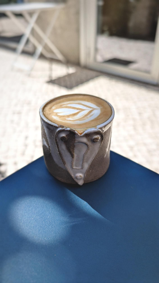 Tasse à cappuccino Coeur de Crète en céramique 16 cL - fait main - Cappuccino Heart cup