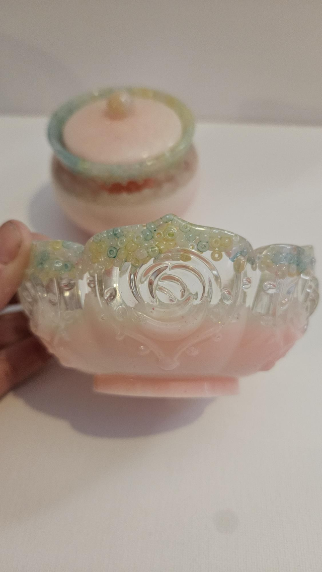 Matching Bowl and Jar Set