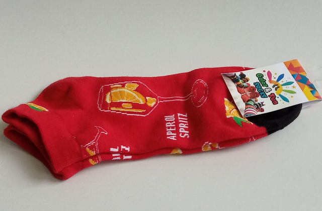 ΚΑΛΤΣΕΣ ΚΟΝΤΕΣ UNISEX ΜΕ ΘΕΜΑ ΑΠΕΡΙΤΙΦ