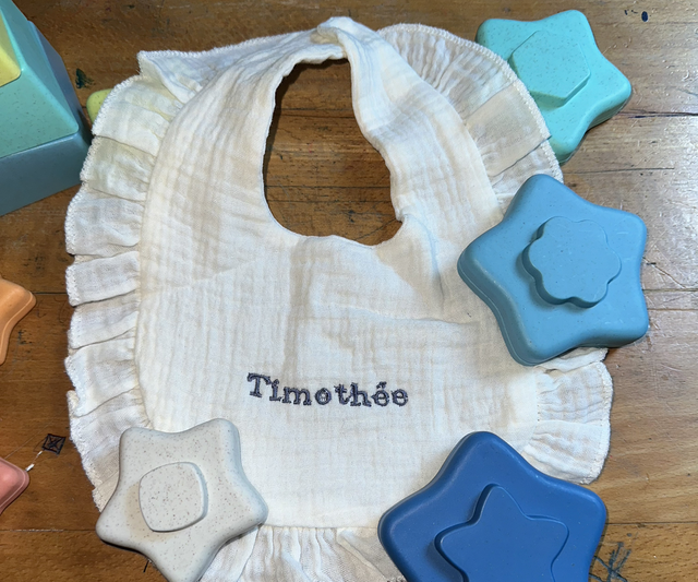 Bavoir prénom en gaze de coton