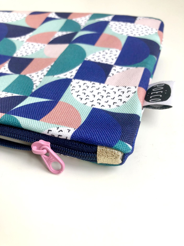 Trousse plate - BAHAUS ( bleu - vert - rose)