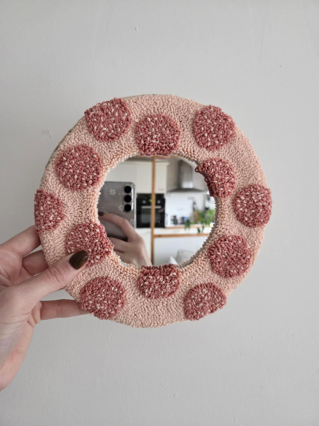 Miroir décoratif – pêche à pois roses