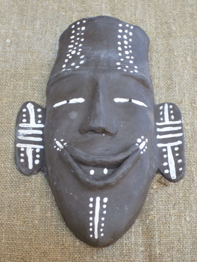 JBY67 Black and White Face by Jane Bisby, 22 x 16cm Black Earthenware