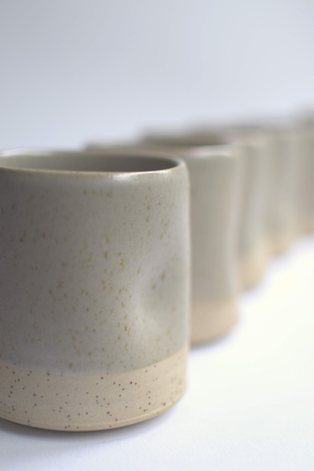 Thumbprint Tumbler - Warm Grey Satin