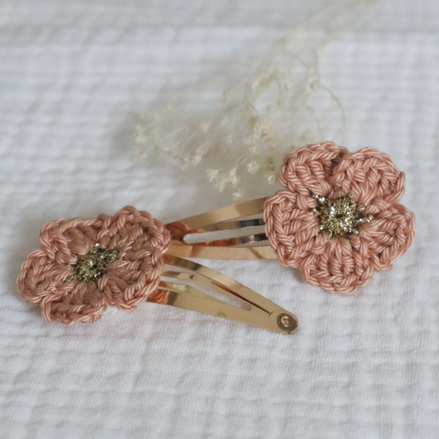 Barrettes fleurs jumelles caramel 