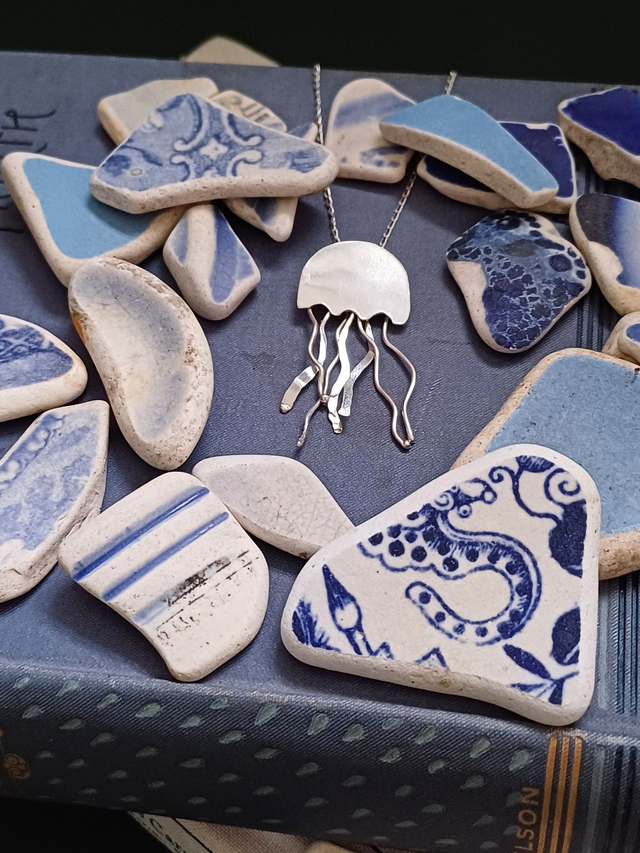 Jerry the Jellyfish Pendant