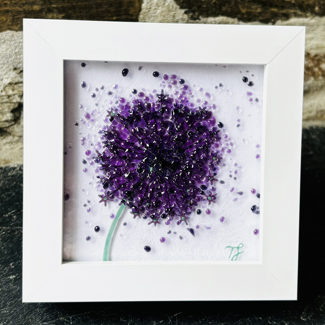 Purple Allium Artwork in Standing frame