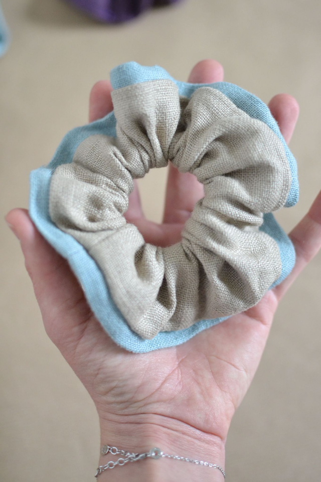 L&#039;Attachant adulte - bleu