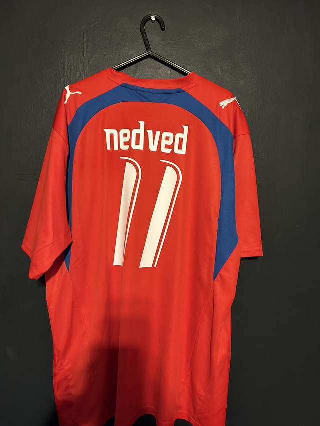 (XL) Czech Republic 2006 Home / NEDVED 11