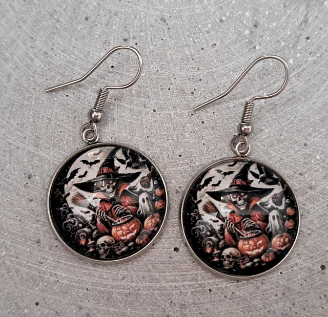 C - Noita -korvakorut 