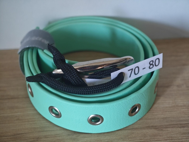 Ceinture Jean turquoise ! (Couleur modifiée par la photo)