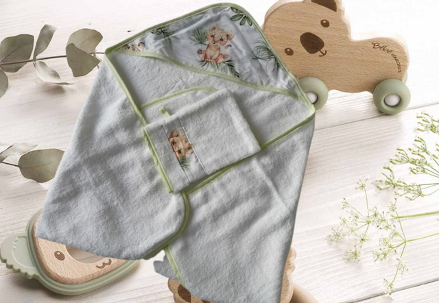 Cape de bain bébé divers coloris